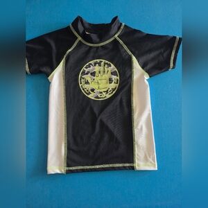 Kids Body Glove Black and White Swim Shirt Size 7